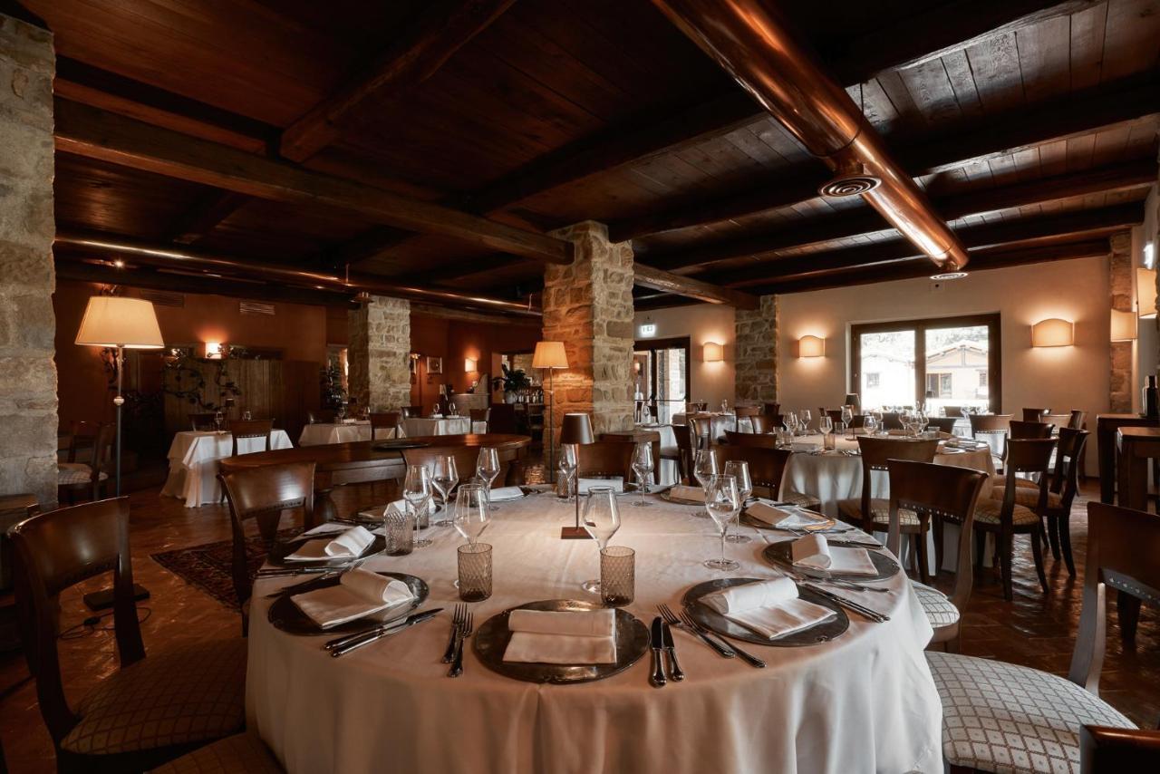 Borgo Lanciano Hotel Castelraimondo Bagian luar foto