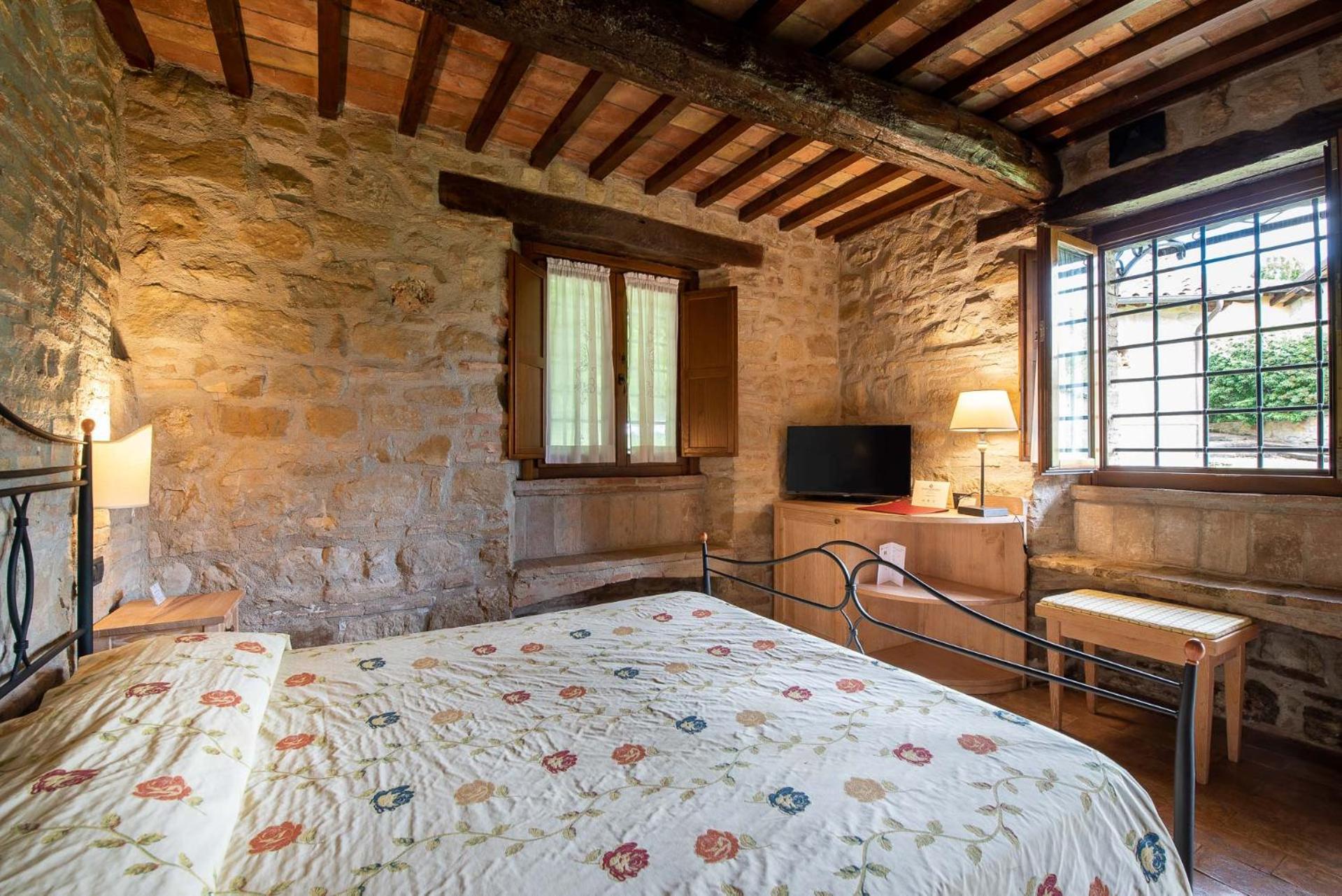 Borgo Lanciano Hotel Castelraimondo Bagian luar foto