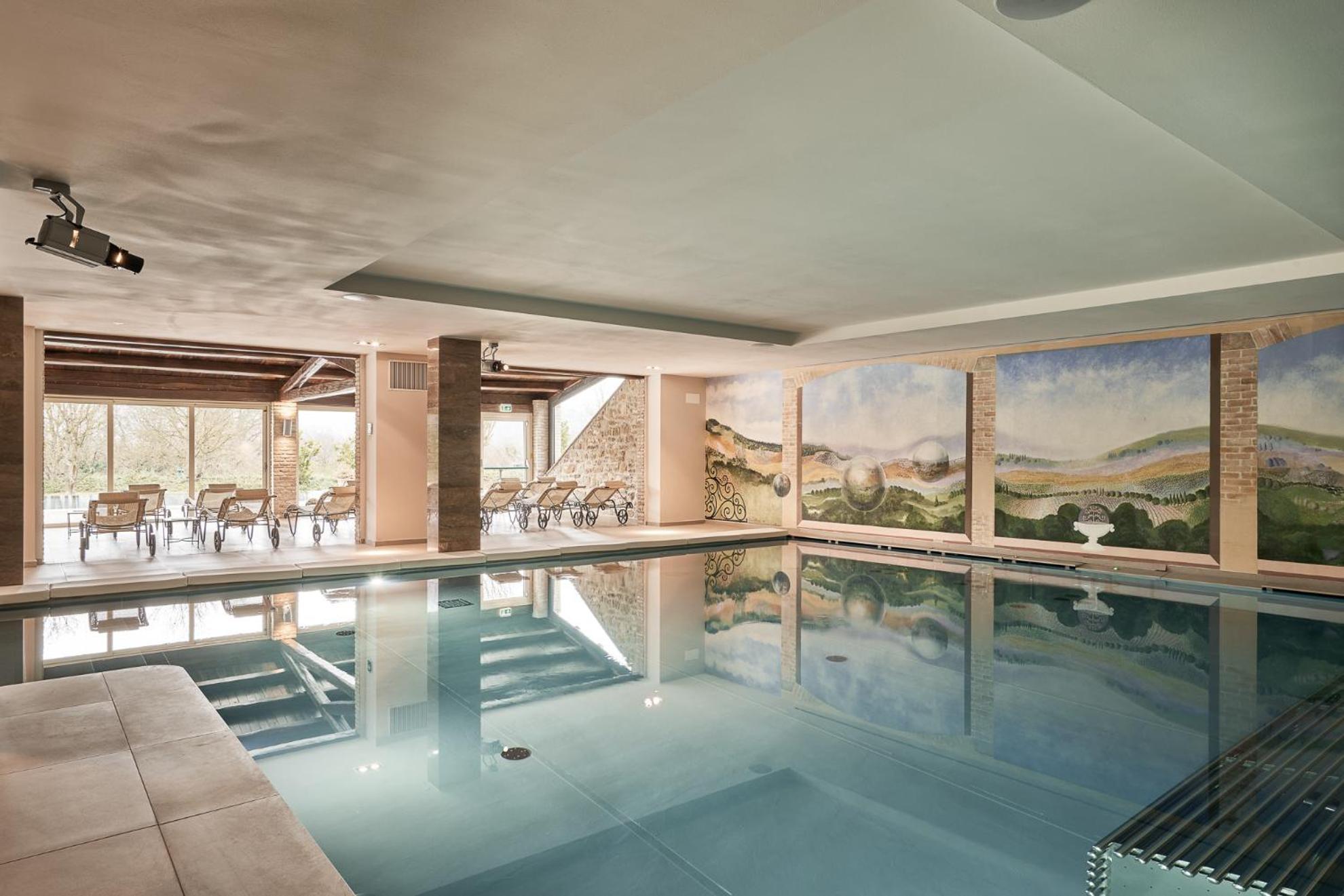 Borgo Lanciano Hotel Castelraimondo Bagian luar foto