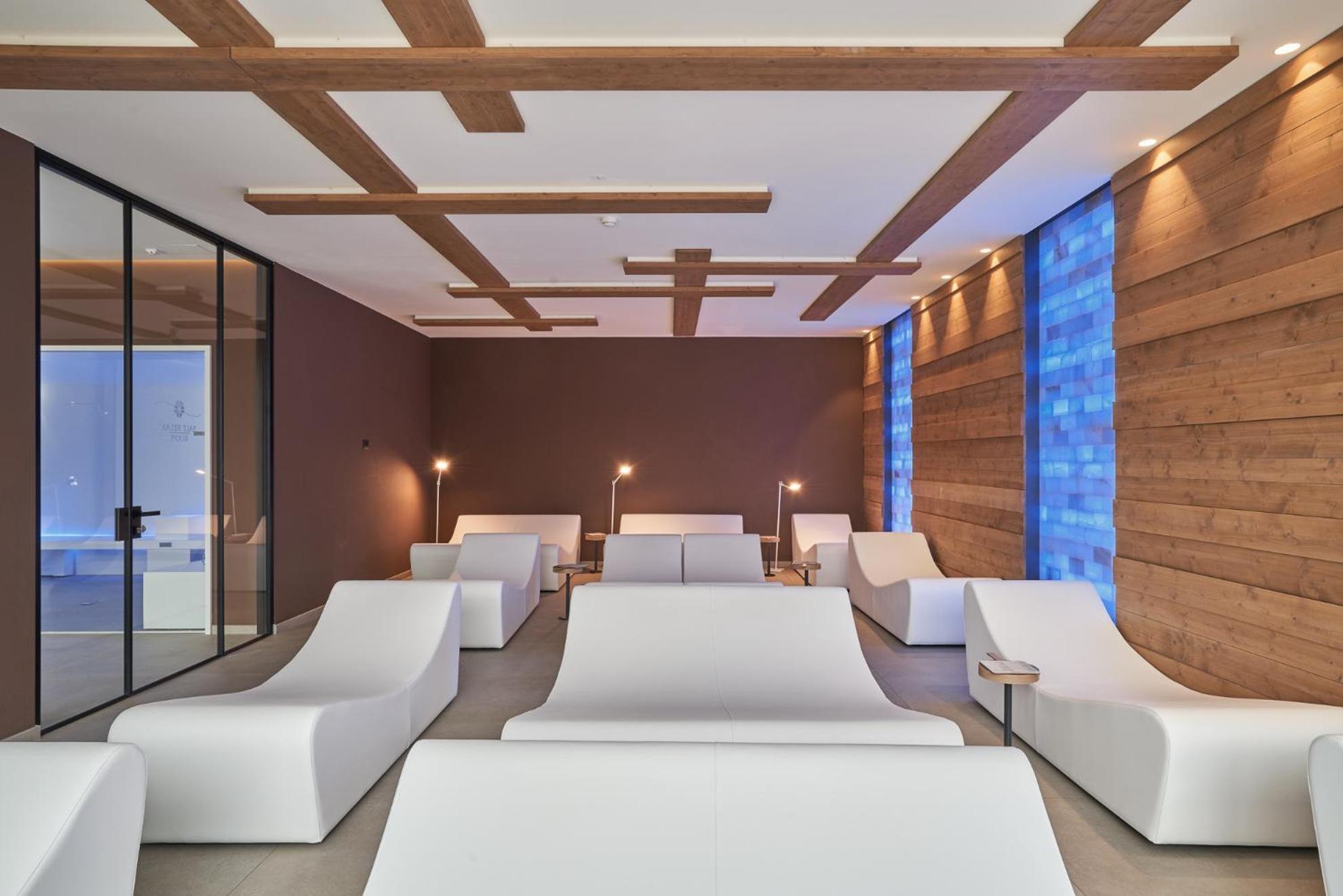 Borgo Lanciano Hotel Castelraimondo Bagian luar foto