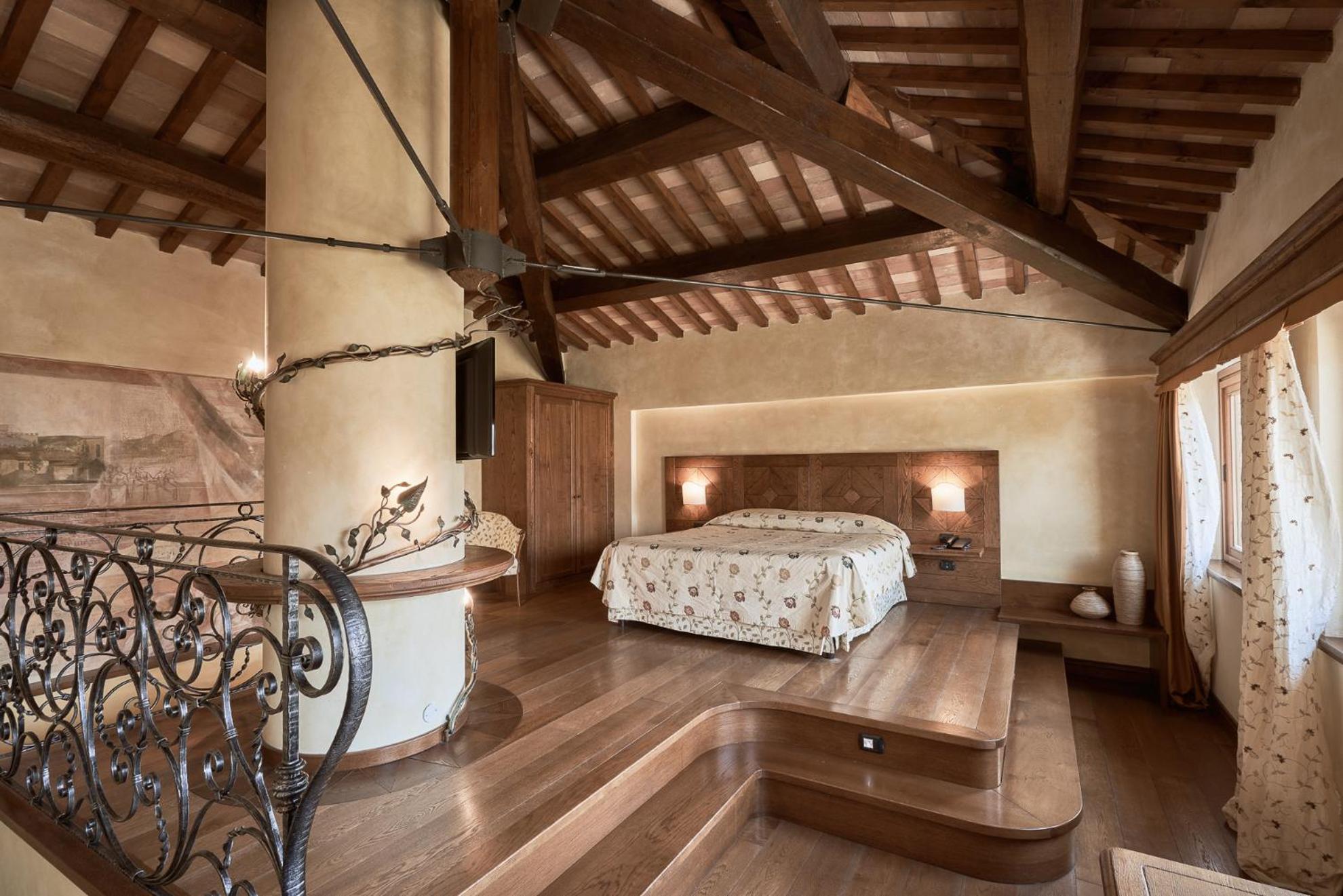 Borgo Lanciano Hotel Castelraimondo Bagian luar foto